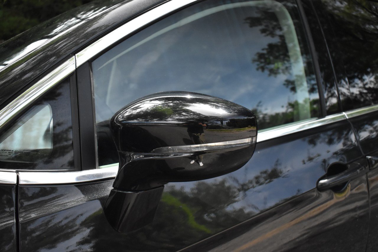 Used 2024 Chrysler Pacifica Touring-L FWD image 54