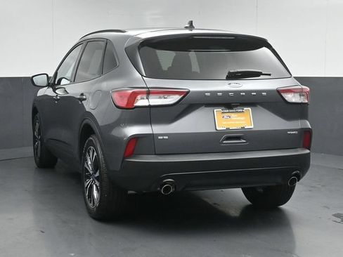 Certified 2022 Ford Escape SE w/ SE Sport Appearance Package AWD/4WD image 6