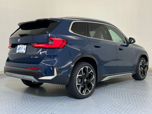 Used 2026 BMW X1 xDrive28i w/ Technology Package AWD/4WD image 9