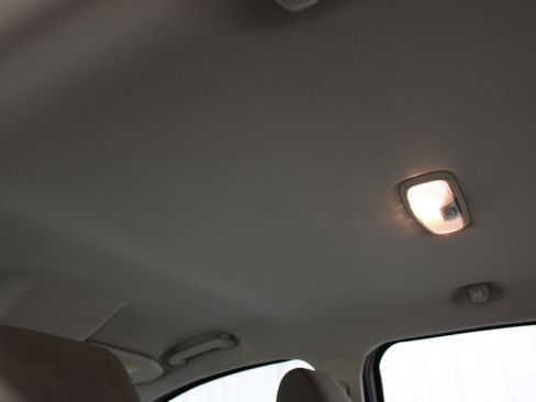 Used 2020 Ford EcoSport S FWD image 18
