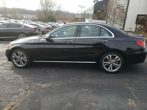 Used 2019 Mercedes-Benz C 300 C 300 4MATIC Sedan 4D image 7