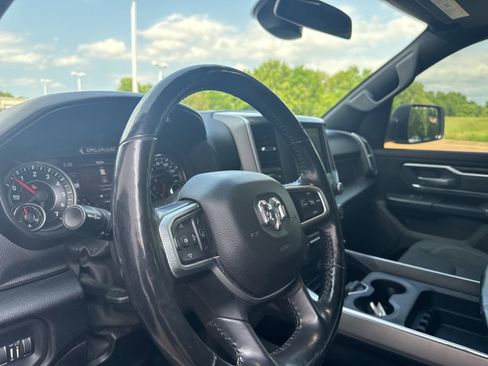 Used 2019 RAM 1500 Big Horn RWD image 13