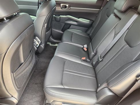 New 2025 Kia Sorento S w/ Panoramic Sunroof Package image 22