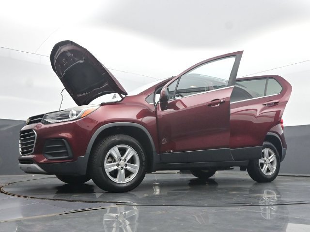 Used 2017 Chevrolet Trax LT AWD/4WD image 56