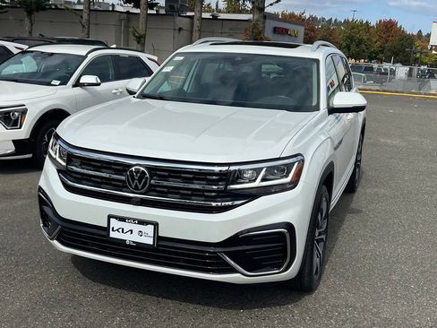 Used 2022 Volkswagen Atlas SEL Premium AWD/4WD image 5