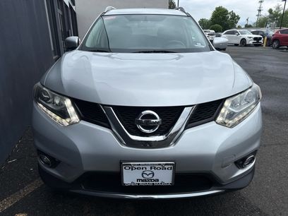 Used 2015 Nissan Rogue SL w/ SL Premium Package