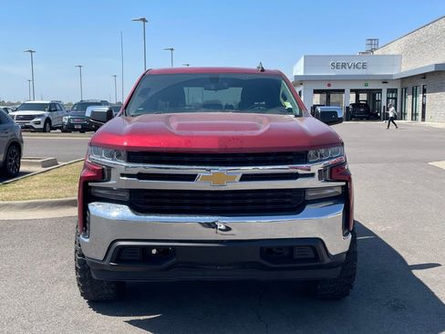 Used 2020 Chevrolet Silverado 1500 LT w/ Texas Edition image 2