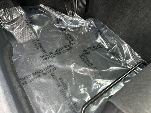Certified 2025 Toyota Camry LE FWD image 9