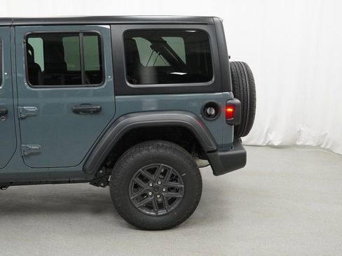 New 2026 Jeep Wrangler Unlimited Sport AWD/4WD image 16