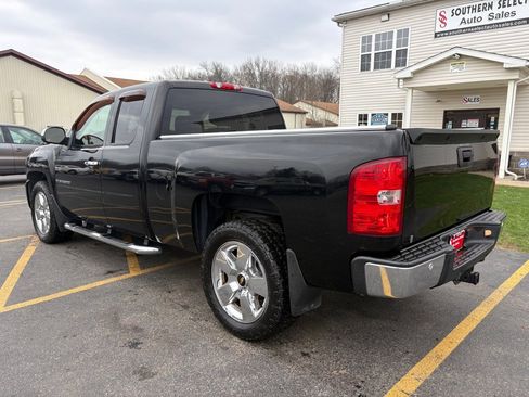 Used 2011 Chevrolet Silverado 1500 LT w/ Regional Value Package image 9