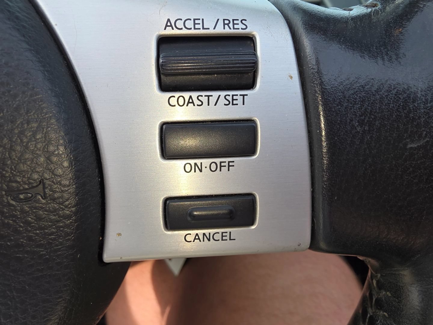 Used 2005 Nissan 350Z Touring RWD image 26