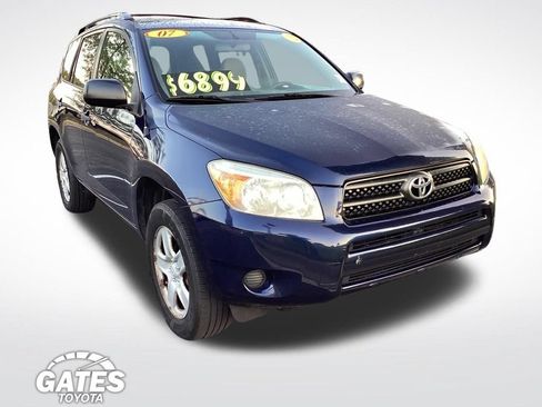 Used 2007 Toyota RAV4 2WD image 1