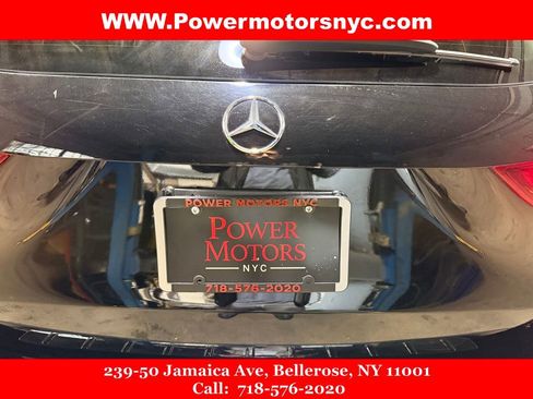Used 2021 Mercedes-Benz GLA 250 4MATIC w/ Premium Package image 12