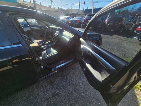 Used 2010 Acura TL image 12