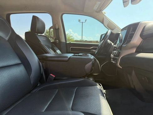 Used 2020 RAM 1500 Laramie AWD/4WD image 24