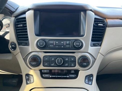 Used 2018 GMC Yukon XL Denali w/ Open Road Package image 21