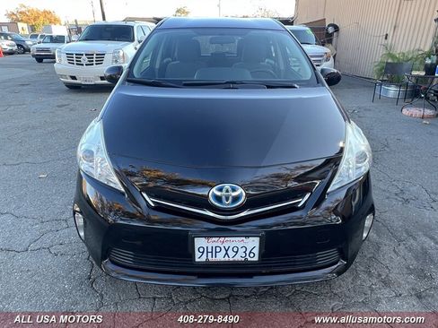 Used 2012 Toyota Prius V Three image 2