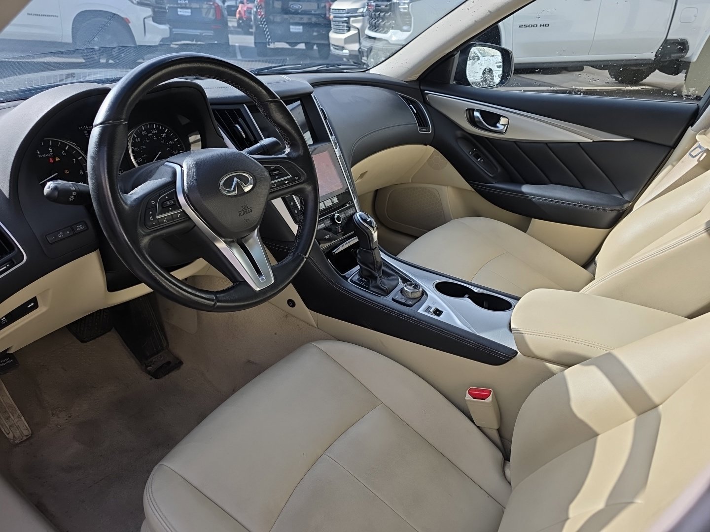 Used 2020 INFINITI Q50 Luxe AWD/4WD image 6
