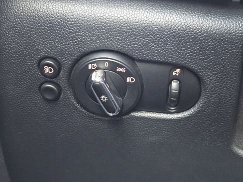 Used 2024 MINI Cooper Convertible image 24