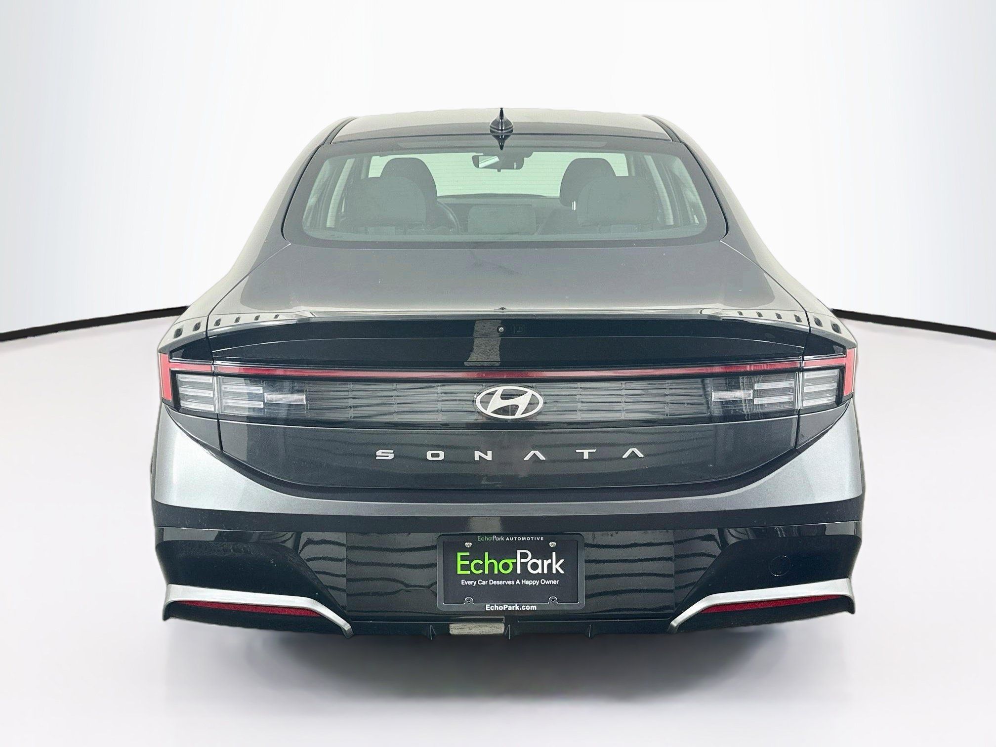 Used 2025 Hyundai Sonata SEL FWD image 7