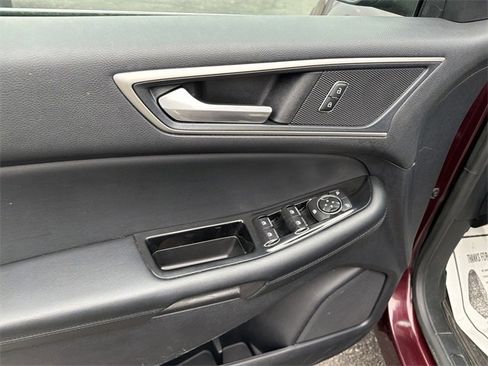 Used 2020 Ford Edge SEL w/ Convenience Package image 15
