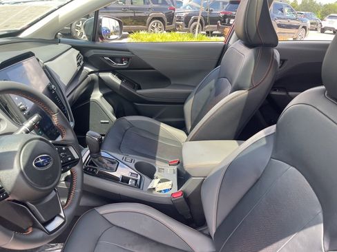 Certified 2024 Subaru Crosstrek 2.5i Limited w/ Crosstrek Mirror Package AWD/4WD image 17