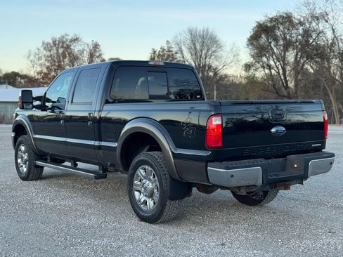 Used 2016 Ford F250 Lariat w/ Lariat Ultimate Package image 7