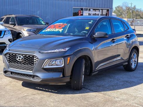 Used 2021 Hyundai Kona SE w/ Cargo Package image 23