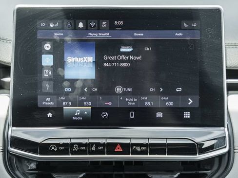 Used 2025 Jeep Compass Limited AWD/4WD image 28
