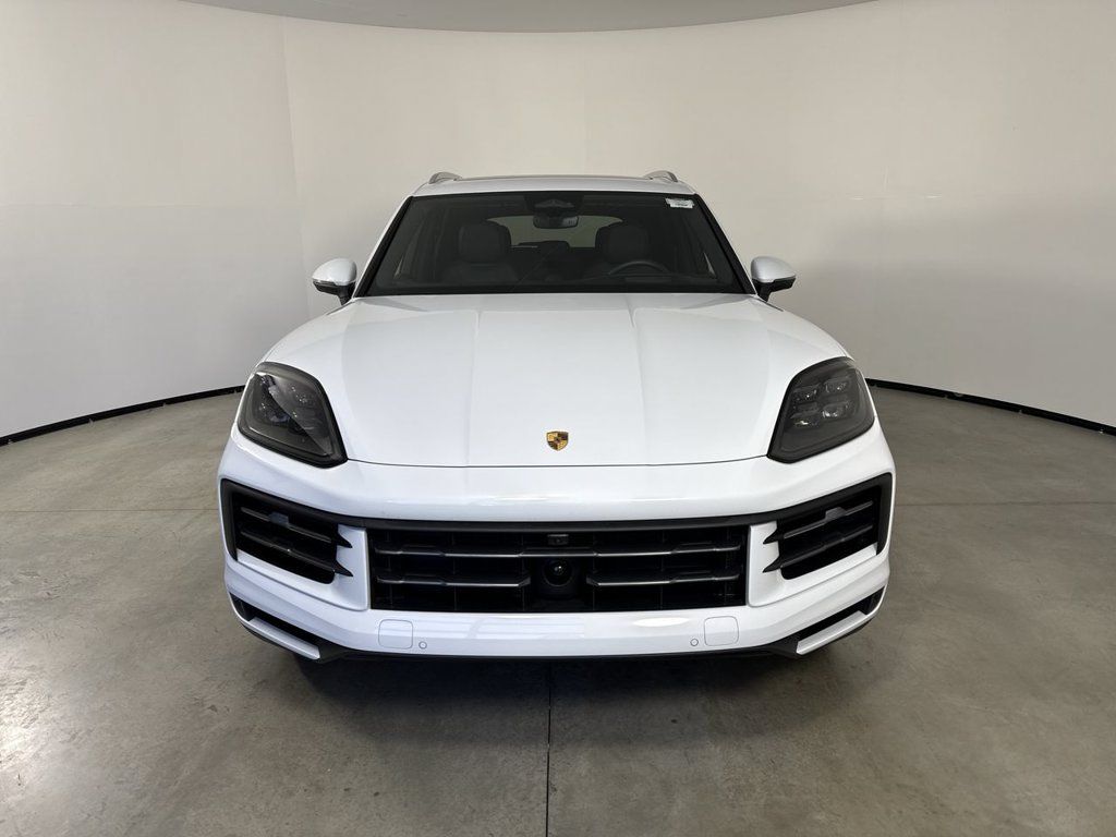 Certified 2026 Porsche Cayenne AWD/4WD image 10