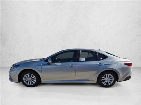 New 2026 Toyota Camry LE image 5