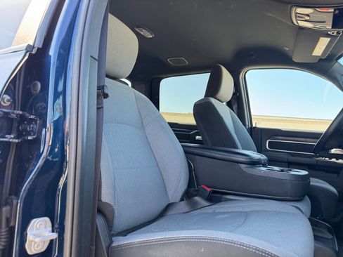 Used 2024 RAM 2500 Big Horn w/ Bed Utility Group image 19