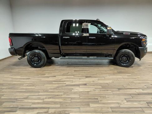 Used 2025 RAM 2500 Tradesman AWD/4WD image 22