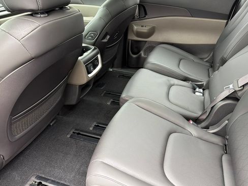 New 2026 Kia Carnival SX FWD image 9