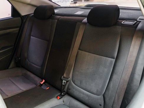 Used 2021 Hyundai Accent SEL image 21