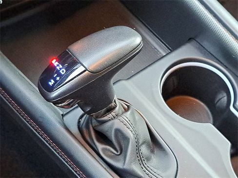 Used 2024 Dodge Durango GT image 18