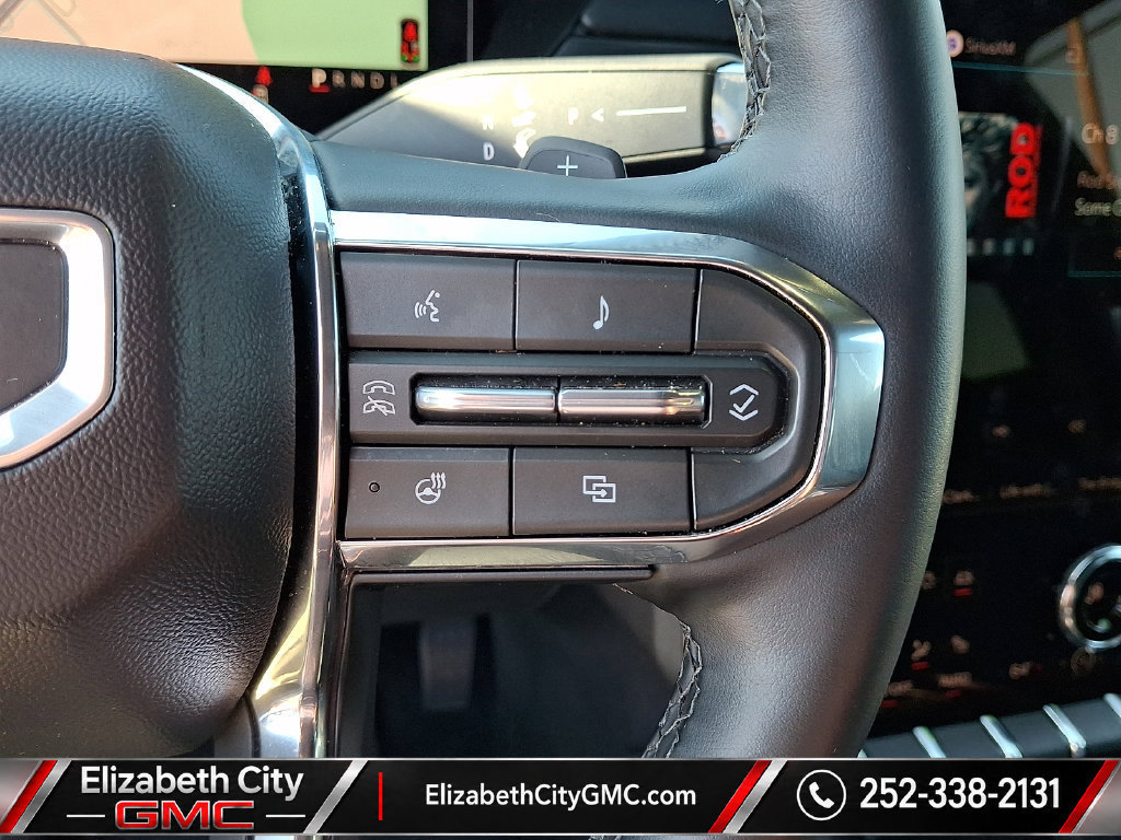 Used 2026 GMC Acadia Elevation w/ Elevation Premium Package FWD image 24