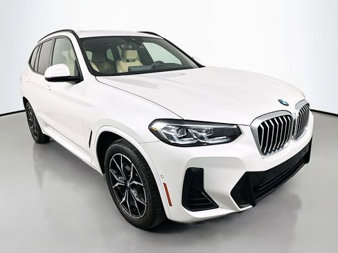 Certified 2023 BMW X3 sDrive30i w/ M Sport Package image 3