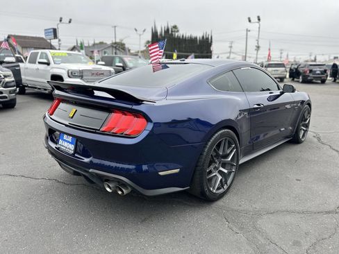 Used 2018 Ford Mustang GT Premium w/ Equipment Group 401A image 7