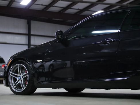 Used 2011 BMW 335is Coupe image 19