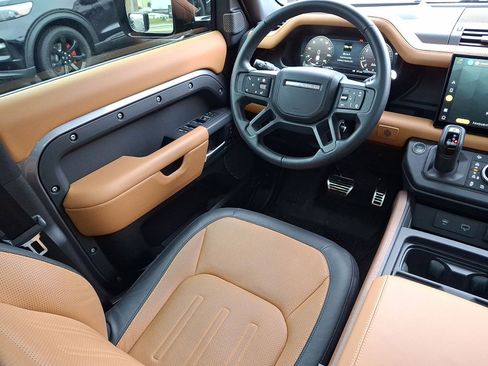 Certified 2024 Land Rover Defender 110 X image 15