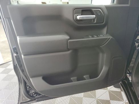 Used 2022 Chevrolet Silverado 1500 Custom image 27