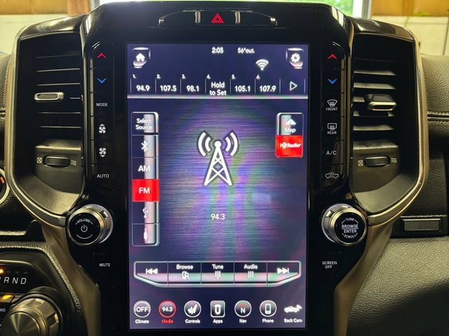 Used 2019 RAM 1500 Laramie AWD/4WD image 19