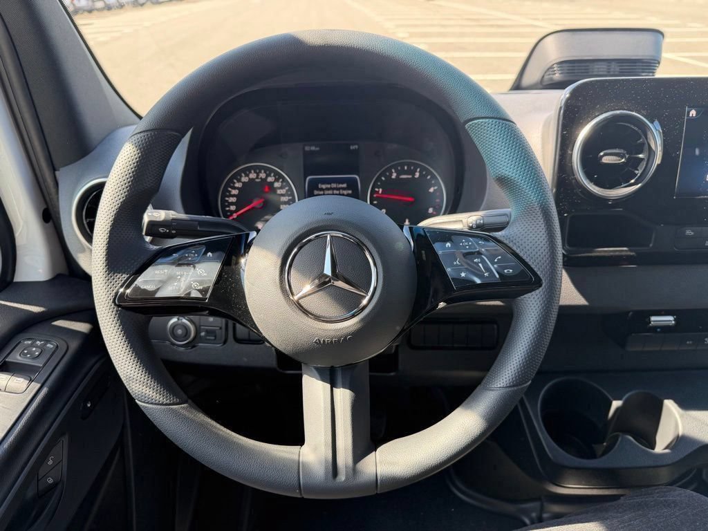 New 2026 Mercedes-Benz Sprinter 2500 image 16