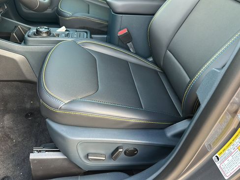 New 2026 Ford Maverick Lobo AWD/4WD image 13