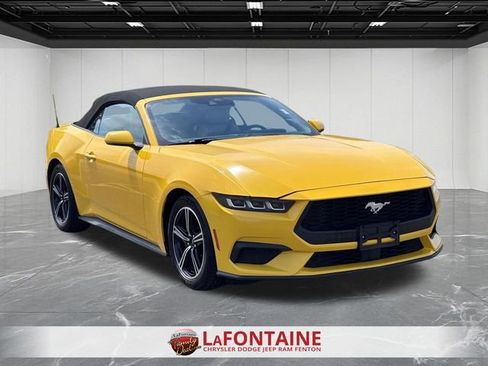 Used 2024 Ford Mustang Premium RWD image 7