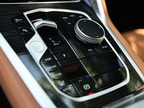 New 2027 BMW X6 xDrive40i AWD/4WD image 42
