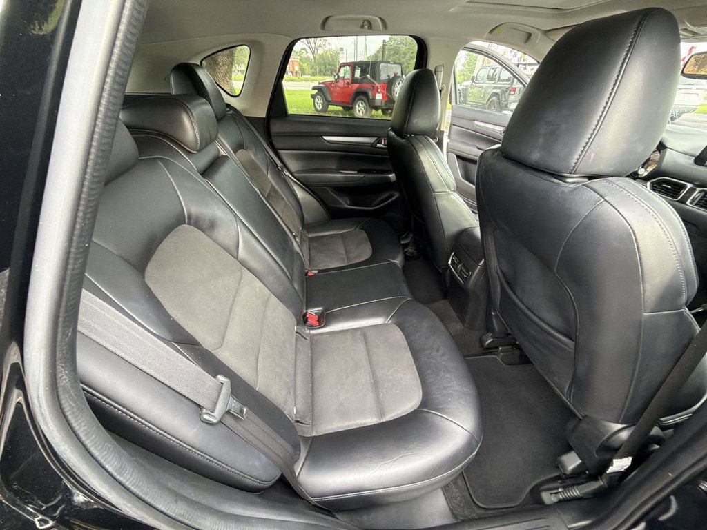 Used 2019 MAZDA CX-5 Touring FWD image 22