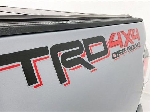 Used 2021 Toyota Tacoma TRD Sport image 7