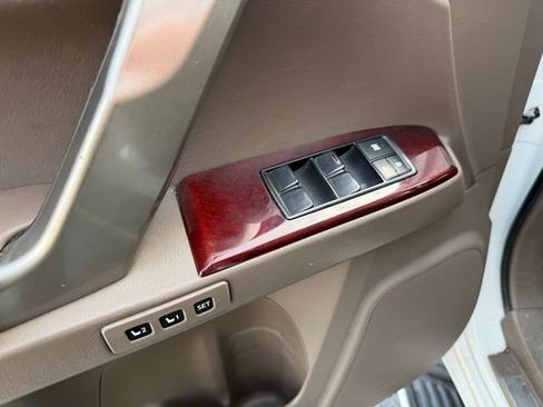 Used 2015 Lexus GX 460 460 w/ Premium Package image 11